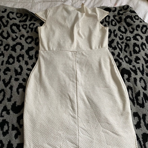 Small - Picture 2 of 2